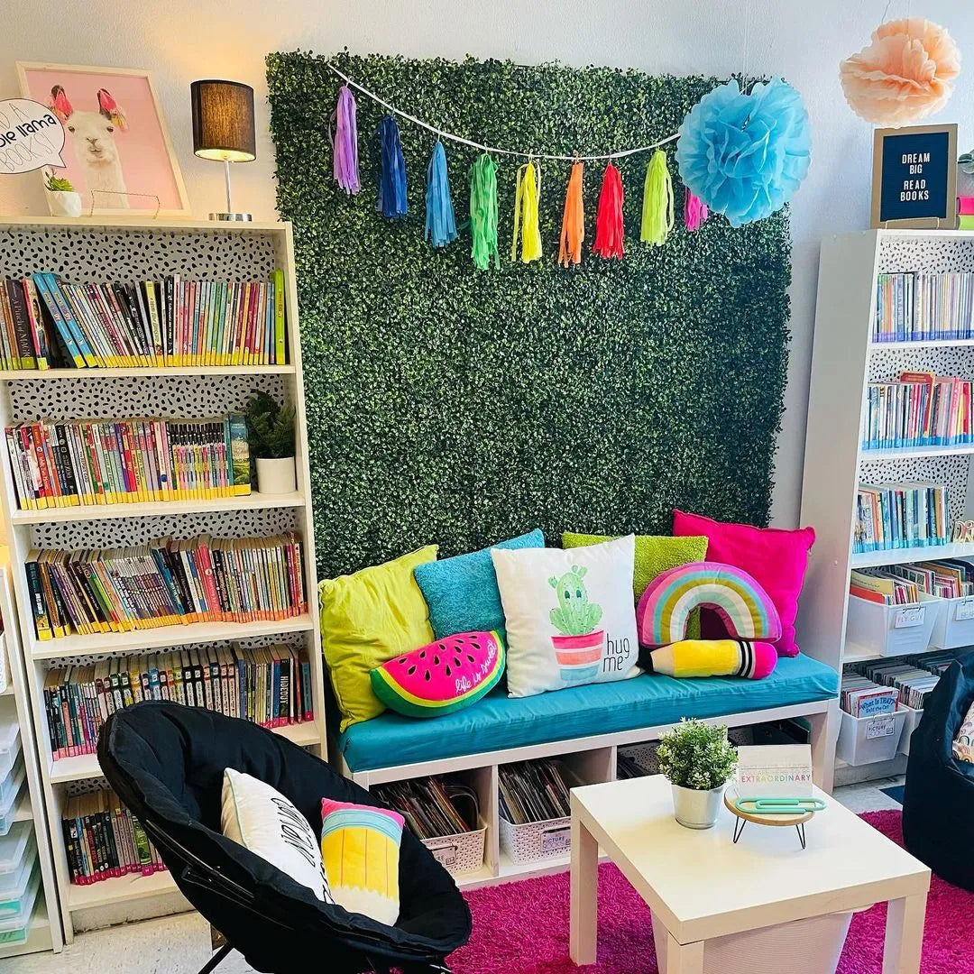 Classroom / Office Decor & Supplies