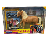 Pre-Owned Breyer Model Horse | The Saddle Club Horse Crazy Book Set
