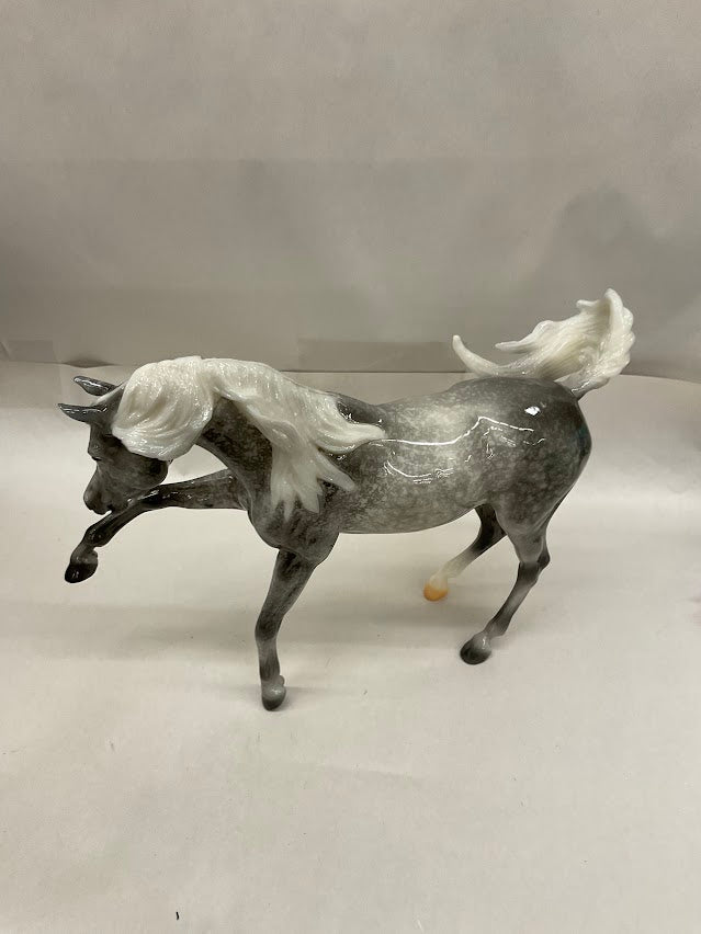 Breyer The Edge of Glory | Glossy | B-BF-10093