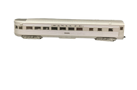HO Scale | Sante Fe Streamline Coach | Athearn