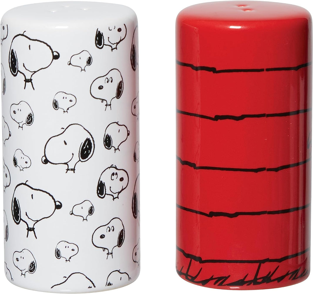 Peanuts Snoopy Faces and Dog House Salt and Pepper Set