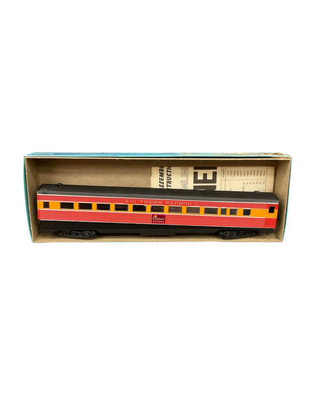 HO Scale | Southern Pacific Diner Coach