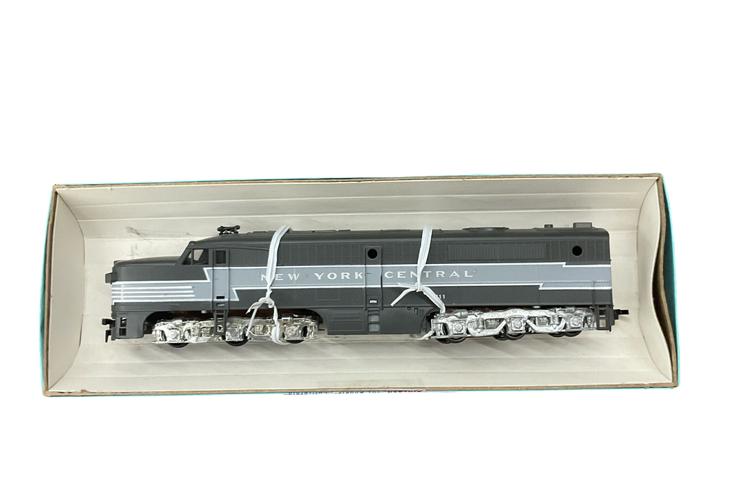 HO Scale | NY Central Diesel Dummy Locomotive