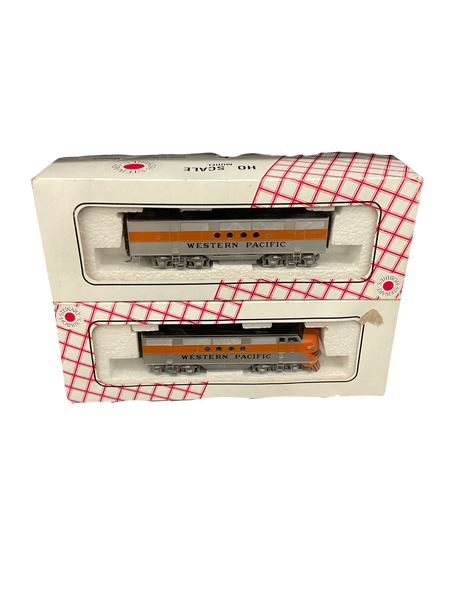 HO Scale | Western Pacific A+B Units