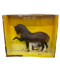 Preowned Breyer Model Horse | No. 918 Promenade