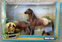 PreOwned Breyer | #750301 Americas Wild Mustangs | Adriano and Roano