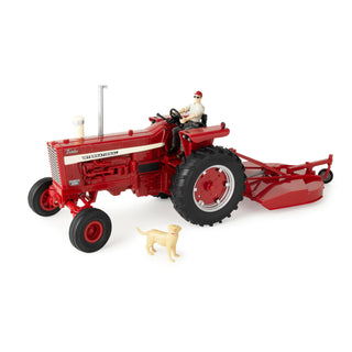 Big Farm Farmall 1:16 Scale 1256 Tractor with Mower