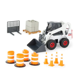 1:16 Bobcat Big Farm Skid Steer Set with Barrels and Cones