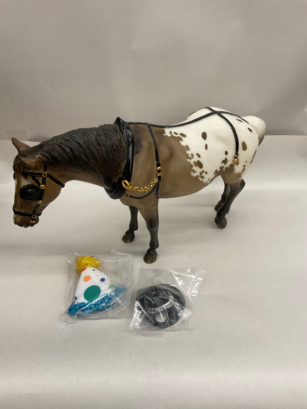 2025 Breyer Special Run | Hats Off To You | Pre-Owned