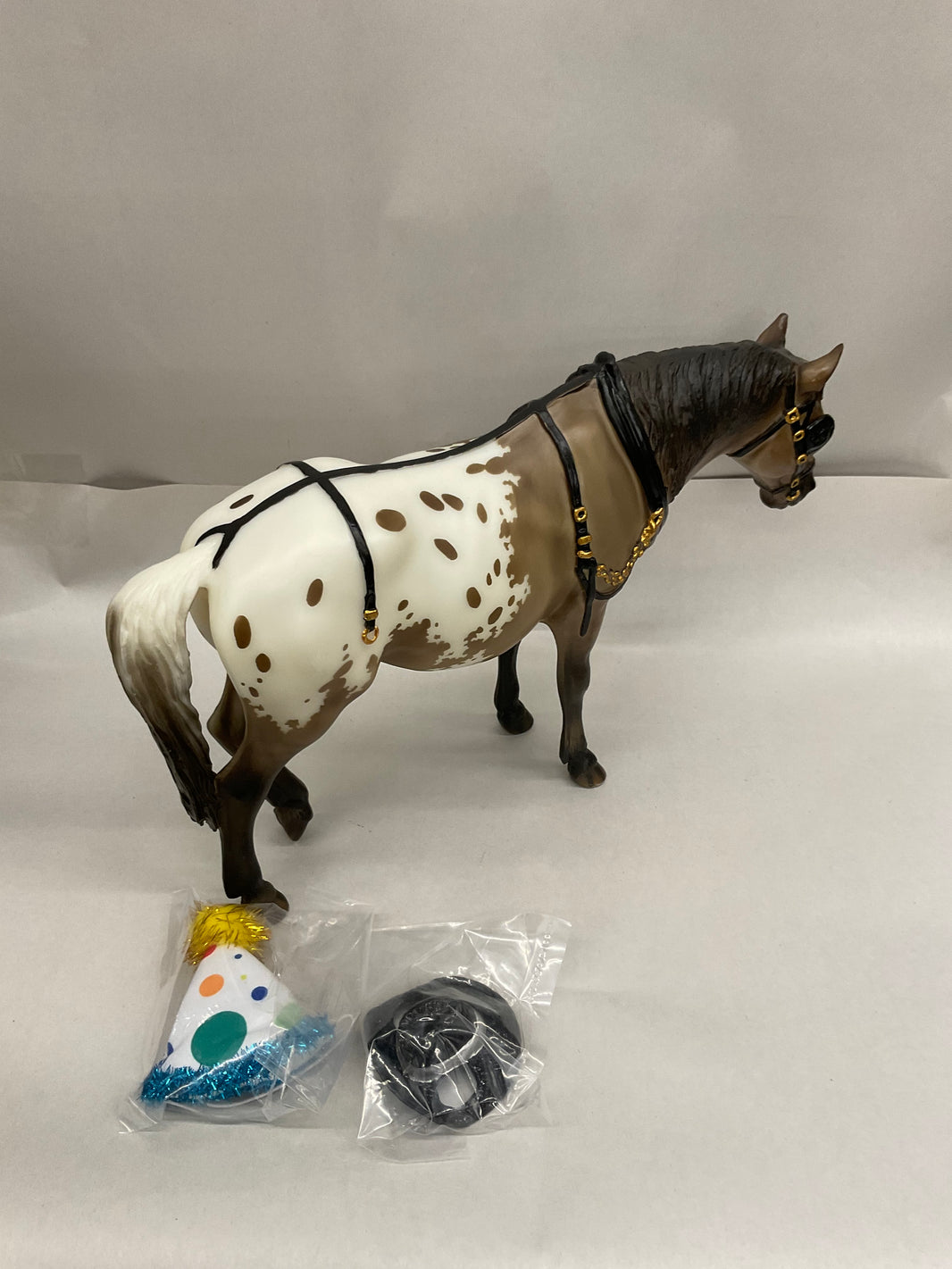 2025 Breyer Special Run | Hats Off To You | Pre-Owned