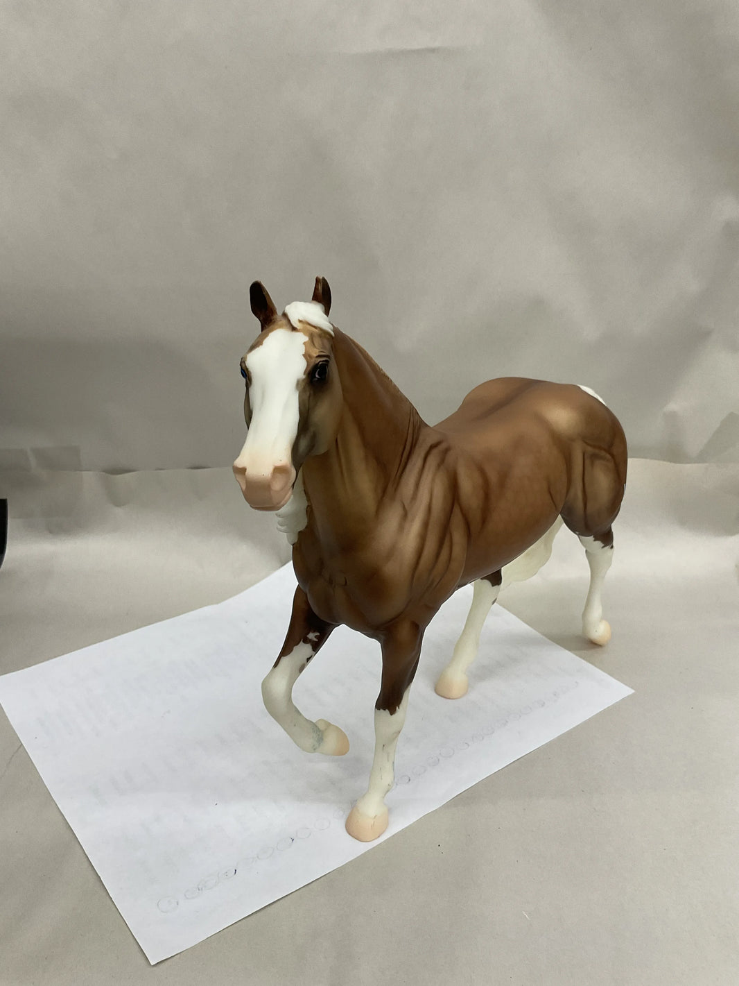 Pre-Owned "Big Chex to Cash" | Breyer Model Horse | No Box | #1357