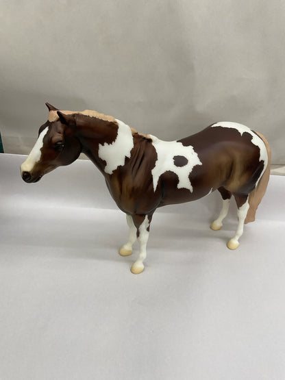 Pre-Owned | Treasured Moves Paint Performance Horse | Long Tail Version | #1275 | No Box