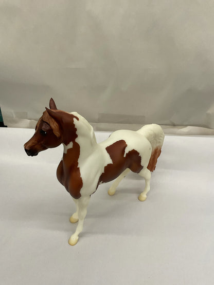 Pre-Owned "Chili" Chestnut Pinto | Breyer Model Horse | No Box | #1426