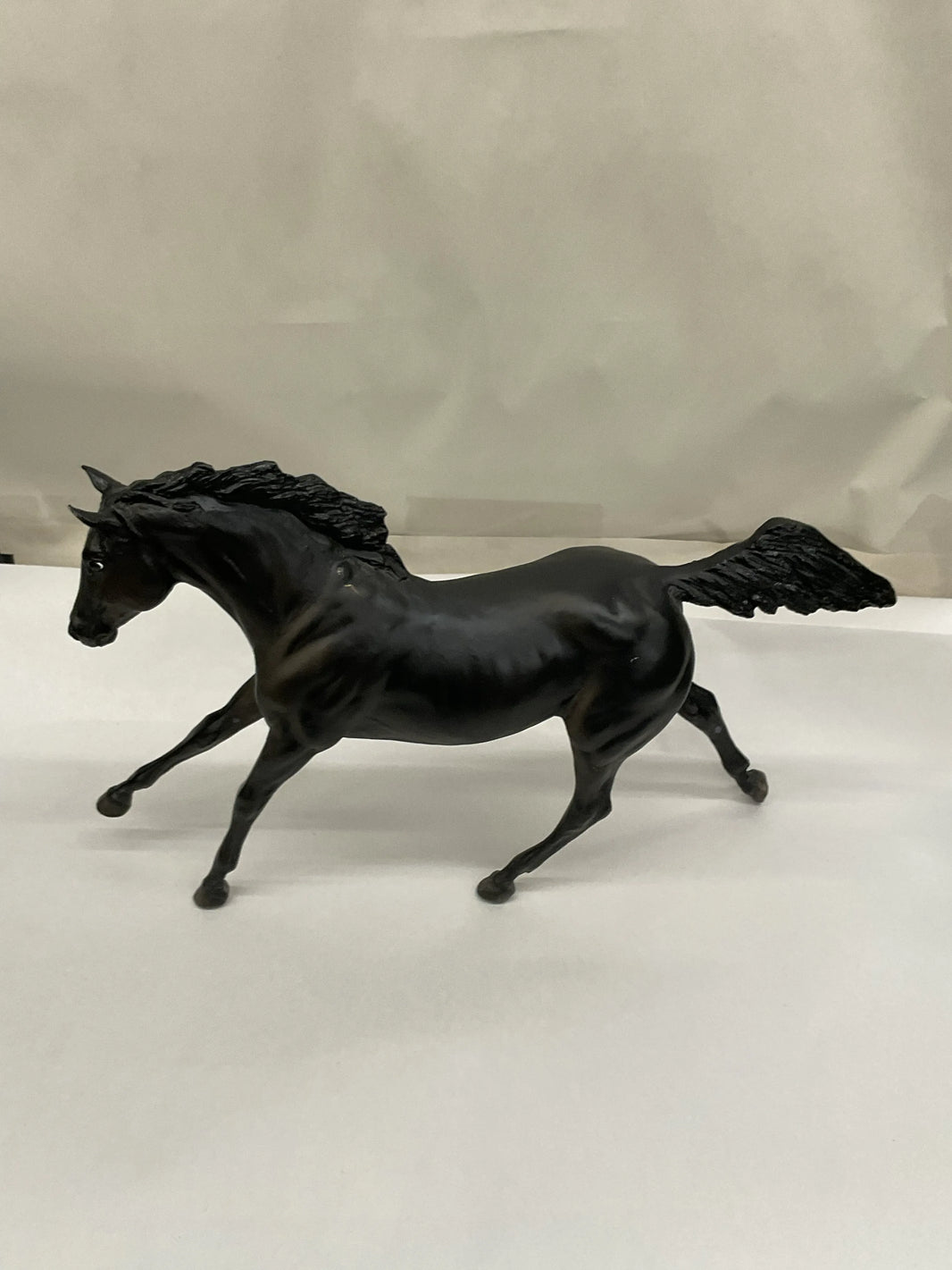 Pre-Owned "Flicka" Black Mustang | Breyer Model Horse | No Box