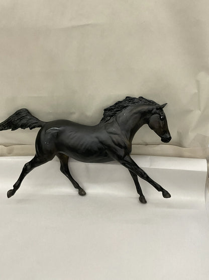 Pre-Owned "Flicka" Black Mustang | Breyer Model Horse | No Box