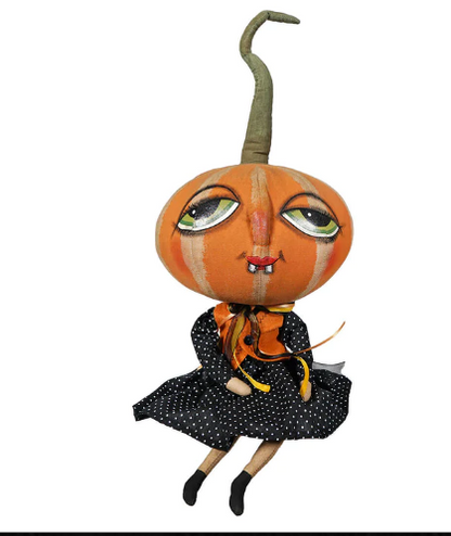 Dee Pumpkin Figure