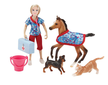 Breyer Day at the Vet | 62028