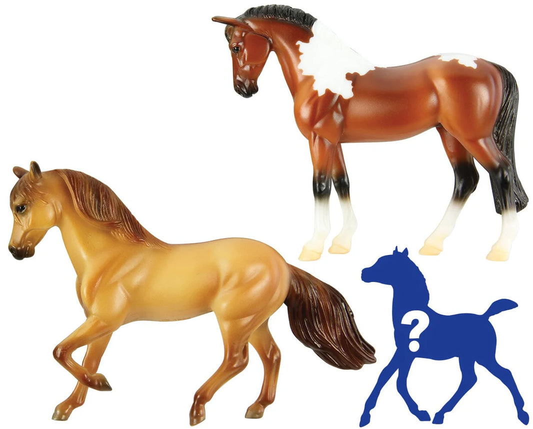 Horse Foal Surprise | Radiant Hills Family | Stablemate Set