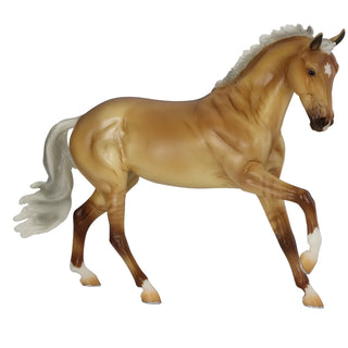 Breyer Miss Independent | B-BF-10089 | Traditional