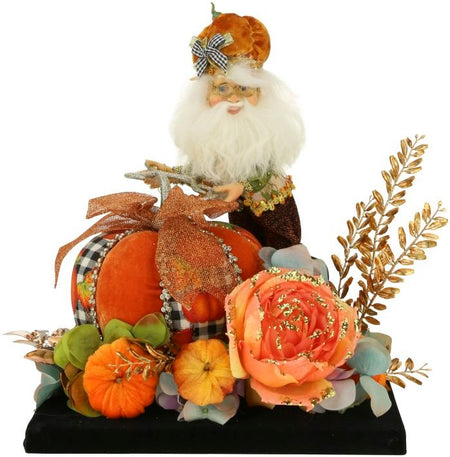 Jack O’ Lantern Northpole Elf Tablescape