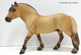 Pre-Owned "Henry" Fjord | Breyer Model Horse | #482 | No Box
