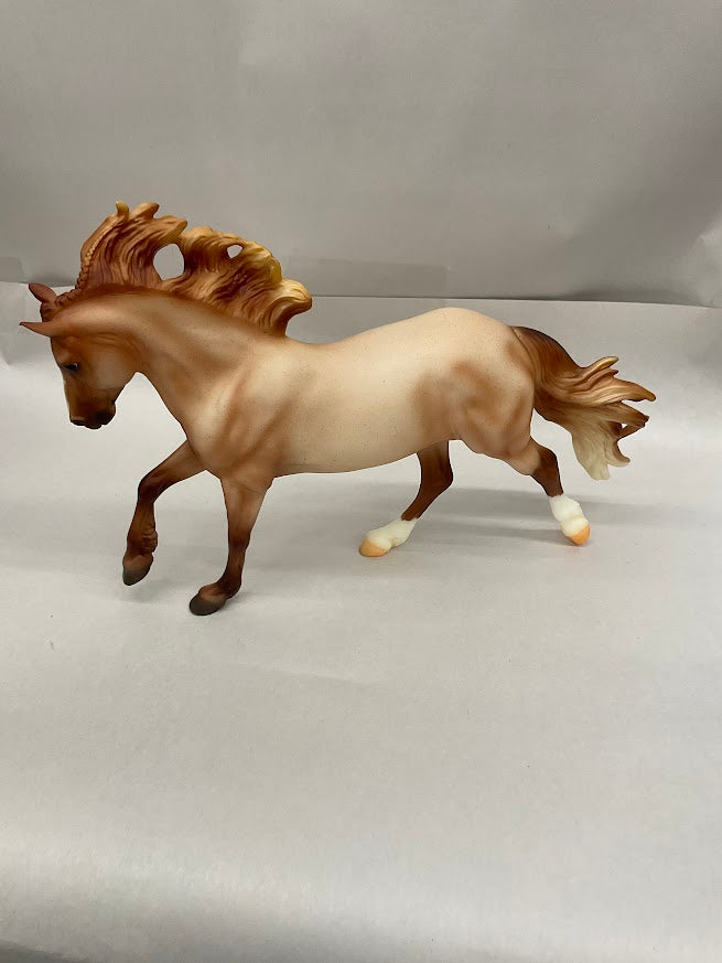 Breyer Rapunzel | 2022 Special Run | 711533 | No Box