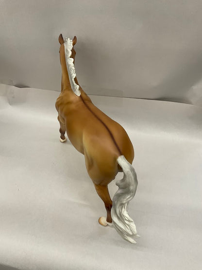 Breyer Miss Independent | B-BF-10089 | Traditional