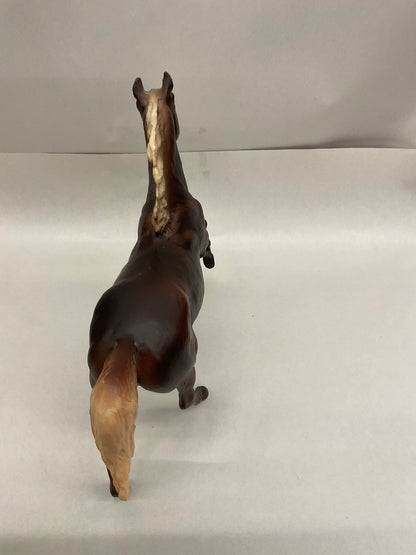 Pre-Owned Breyer Chestnut Sport Horse | No Box