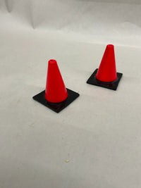 Pre-Owned Model Horse Diorama Pylon Cones | Set of 2