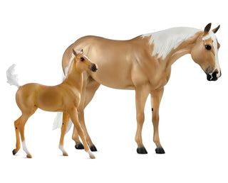 Ebony Shines and Charlize | Breyer Model Horse | 1872