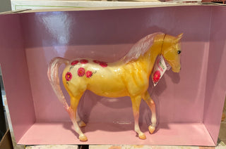 Pre-Owned Breyer Blossoms Breyer Model Horse