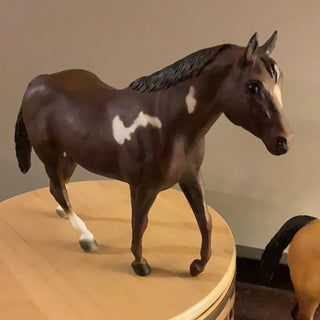 Estate Pre-Owned Breyer Stock Horse Mare
