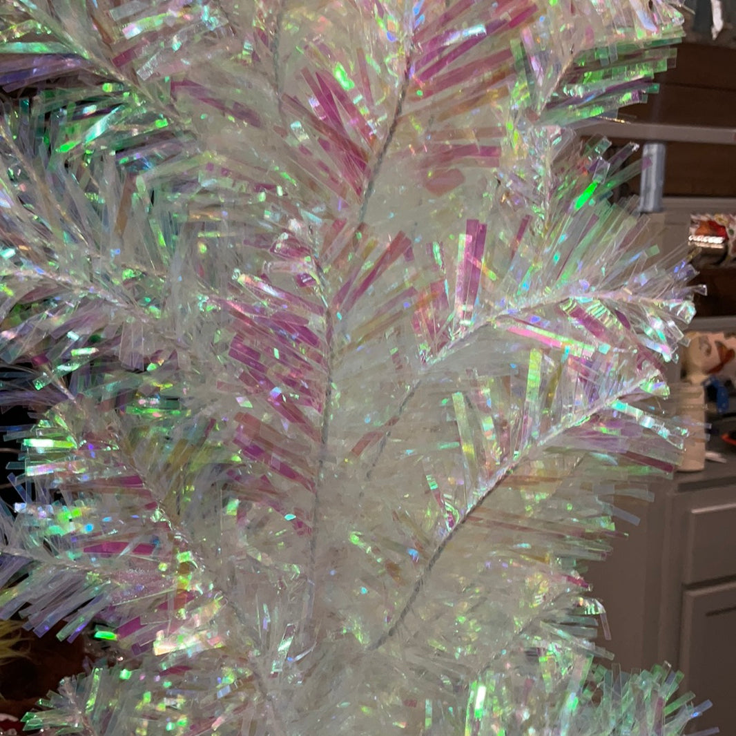 Chunky Cut 10ft Tinsel Garland