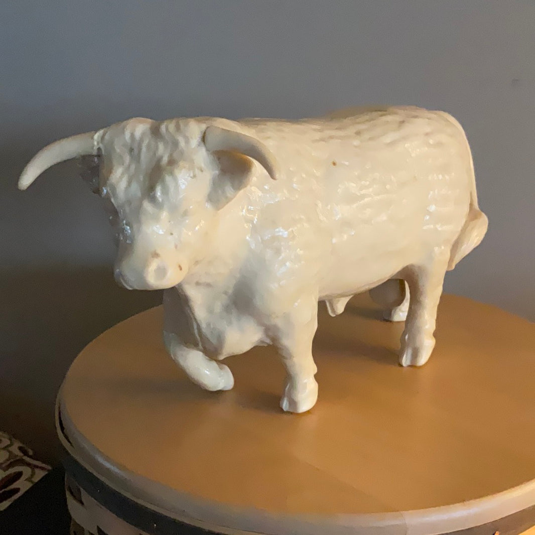 Estate Pre-Owned Breyer Walking Hereford Bull | Breyer Model Animals
