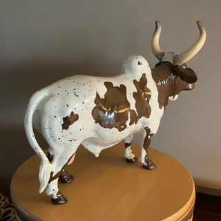 Estate Pre-Owned Breyer Custom Brahma Bull
