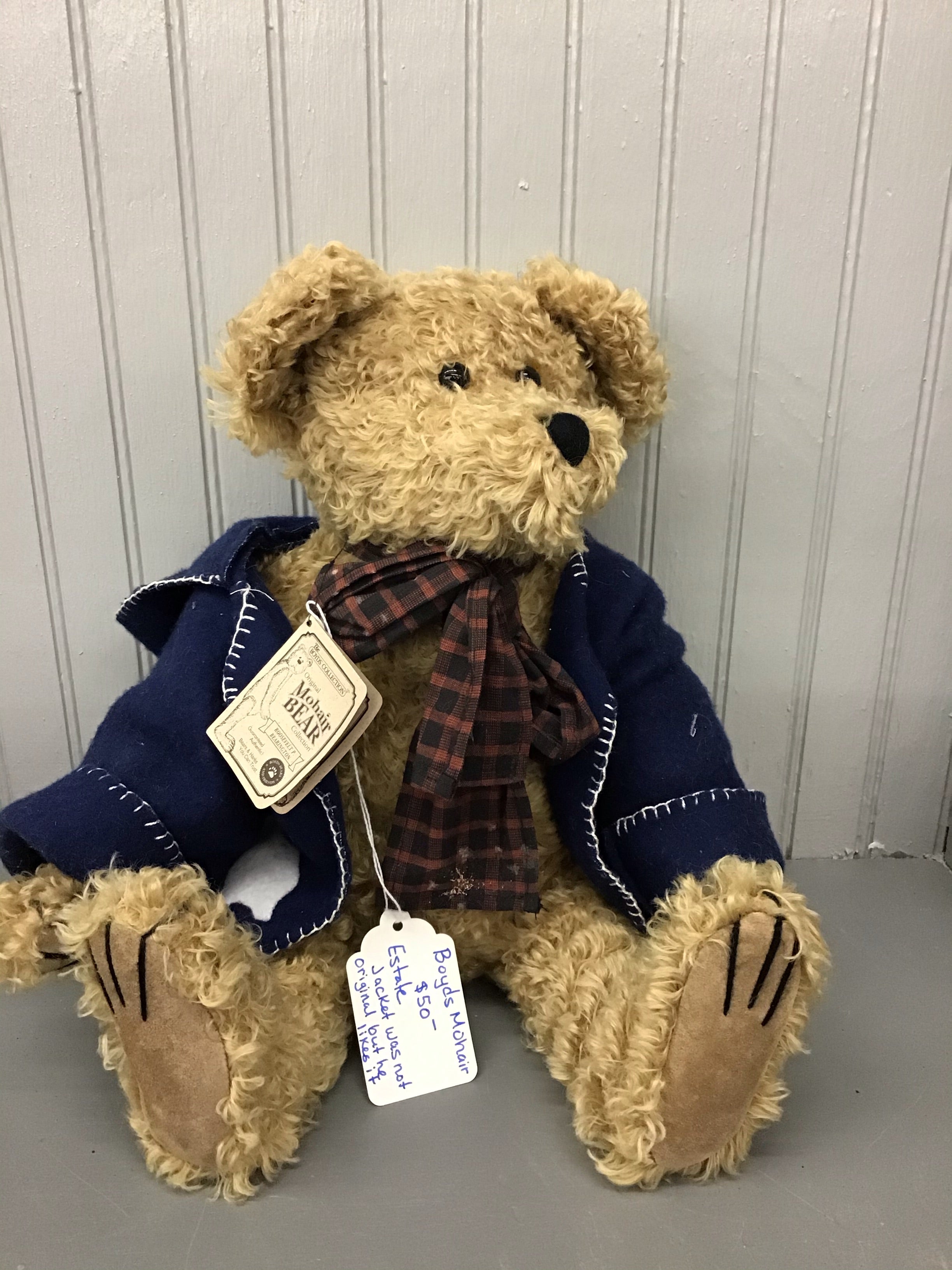 Estate Boyd’s Mohair Bear