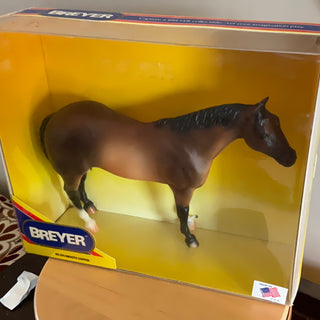 Estate Pre-Owned Breyer #976 Smooth Copper Quarter Horse