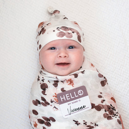 Hello World Newborn Swaddle Set