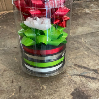 6ct. Red, White, and Green Bows and Ribbon