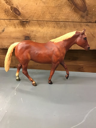 Breyer Retired Sorrel Quarter Horse Stock Mare
