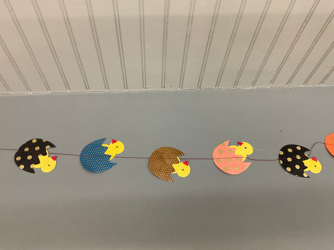 Giftsland Paper Garland