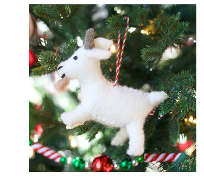 Felt Ornaments4 Orphans