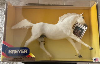 Pre-Owned #1139 AA Omner Breyer Model Horse