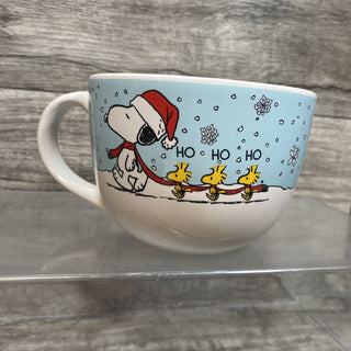 Silver Buffalo Snoopy Holiday Mug