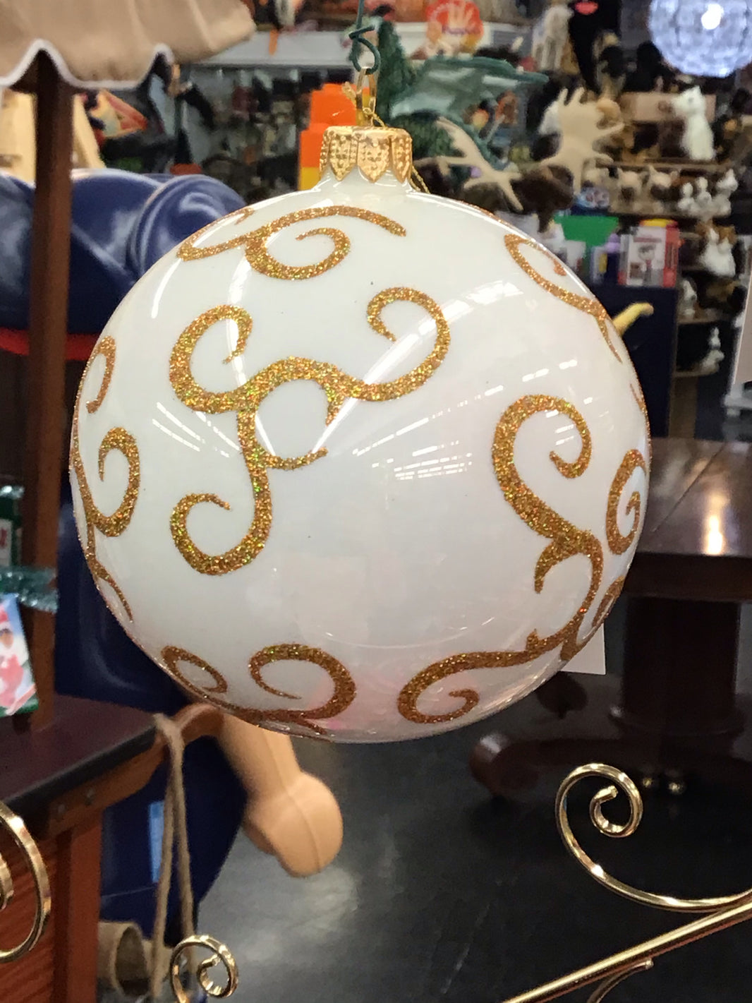 Thomas Glenn Mother Ornament TG15