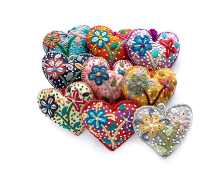 Felt Ornaments4 Orphans