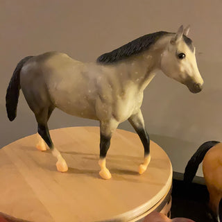 Estate Pre-Owned Breyer Stock Horse Mare