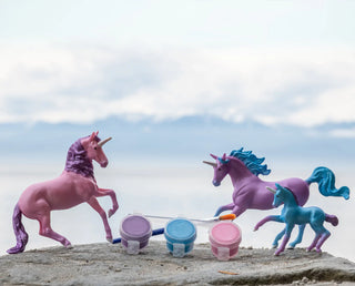 Unicorn Family Paint & Play | Breyer | 4262